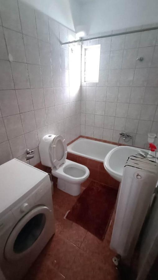 Irene Apartment Ioannina Bagian luar foto